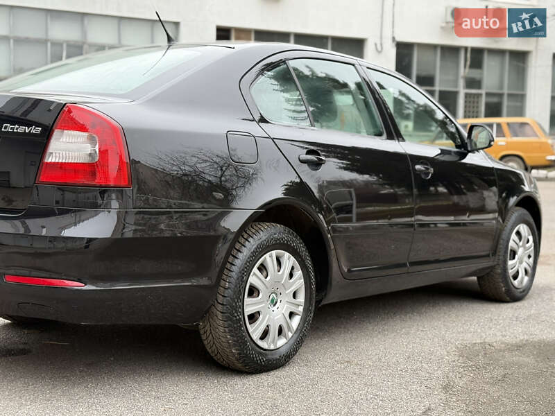 Лифтбек Skoda Octavia 2009 в Виннице