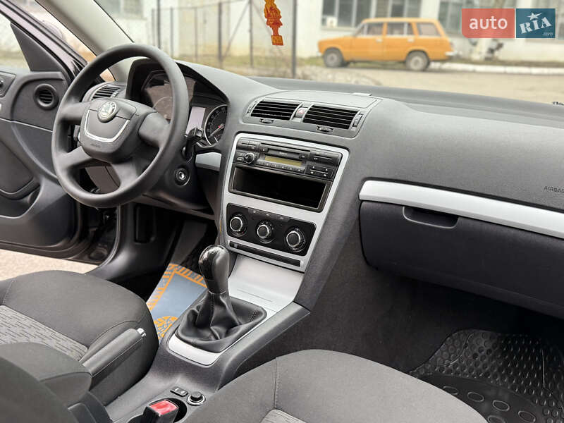 Лифтбек Skoda Octavia 2009 в Виннице