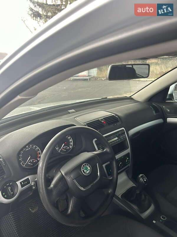 Универсал Skoda Octavia 2010 в Гадяче фото 27 Универсал Skoda Octavia 2010 в Гадяче