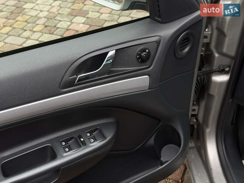 Універсал Skoda Octavia 2012 в Тячеві