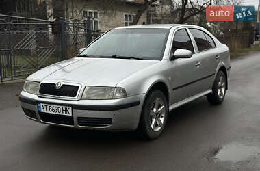 Ліфтбек Skoda Octavia 2003 в Івано-Франківську