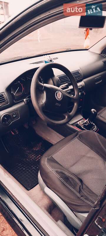 Ліфтбек Skoda Octavia 2001 в Березному