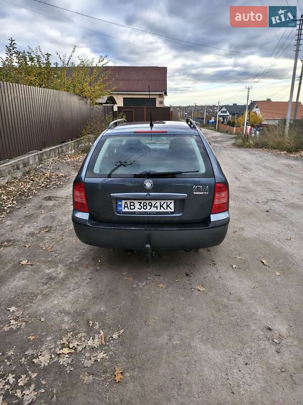 Универсал Skoda Octavia 2003 в Виннице
