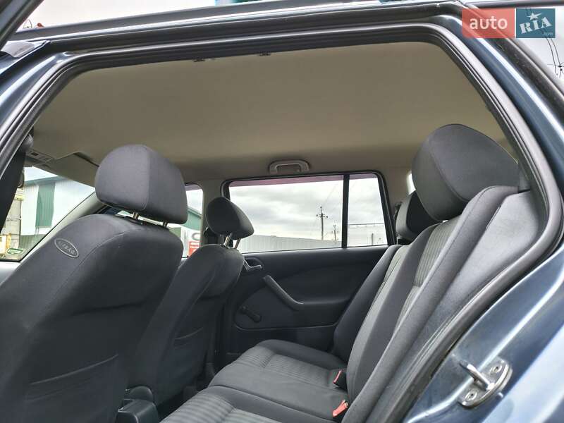 Универсал Skoda Octavia 2003 в Виннице