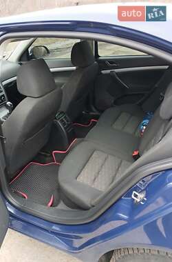 Ліфтбек Skoda Octavia 2012 в Рокитному