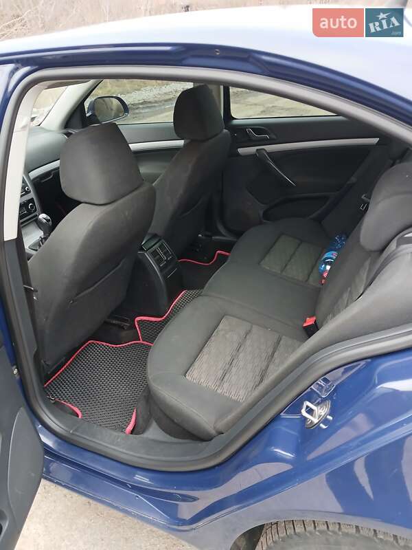 Ліфтбек Skoda Octavia 2012 в Рокитному