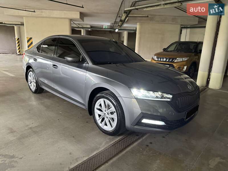 Лифтбек Skoda Octavia 2023 в Киеве фото 4 Лифтбек Skoda Octavia 2023 в Киеве