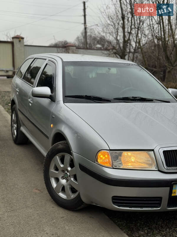 Універсал Skoda Octavia 2004 в Львові