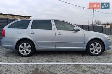 Универсал Skoda Octavia 2009 в Дубно
