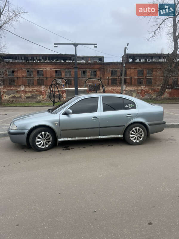 Ліфтбек Skoda Octavia 2003 в Кропивницькому