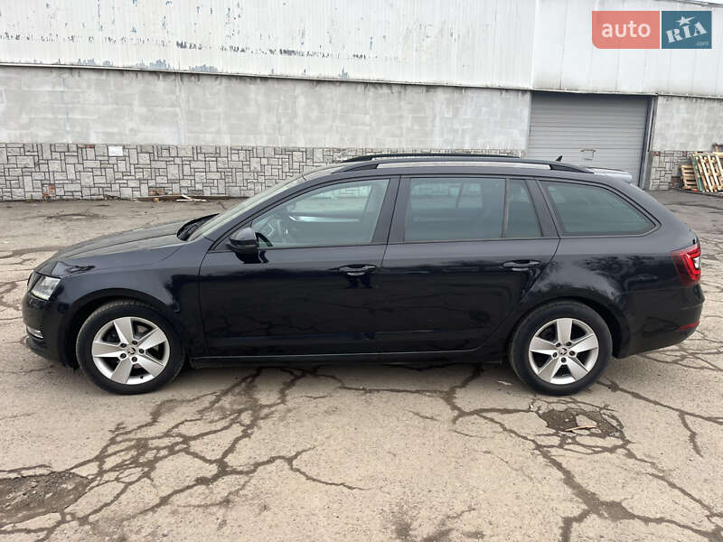 Универсал Skoda Octavia 2018 в Львове