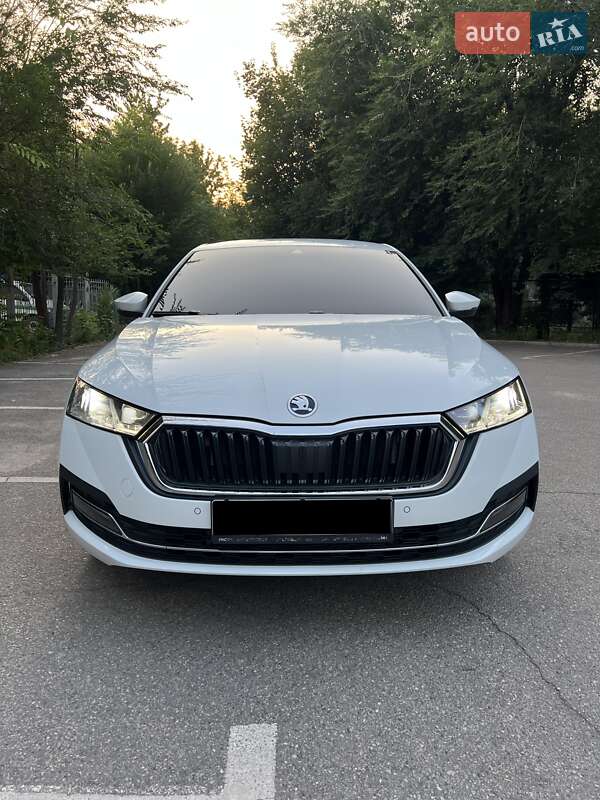 Лифтбек Skoda Octavia 2021 в Запорожье