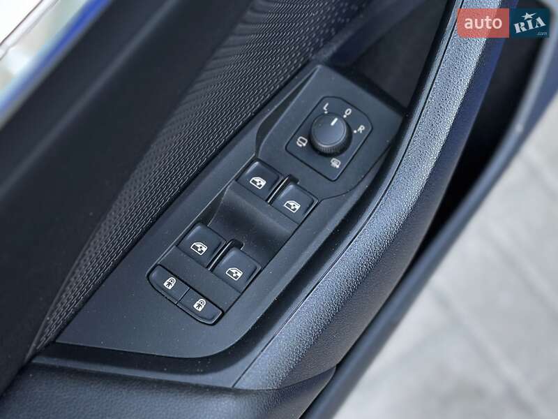 Универсал Skoda Octavia 2021 в Киеве