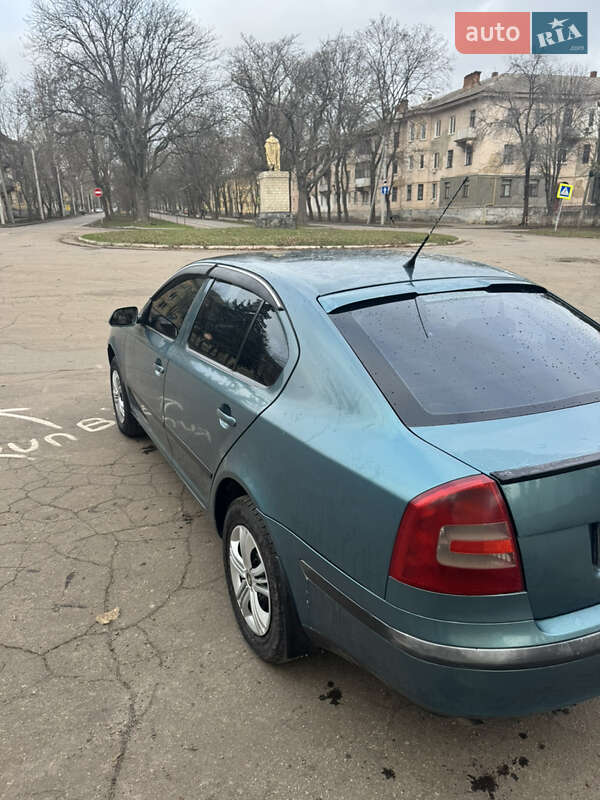 Лифтбек Skoda Octavia 2005 в Желтых Водах