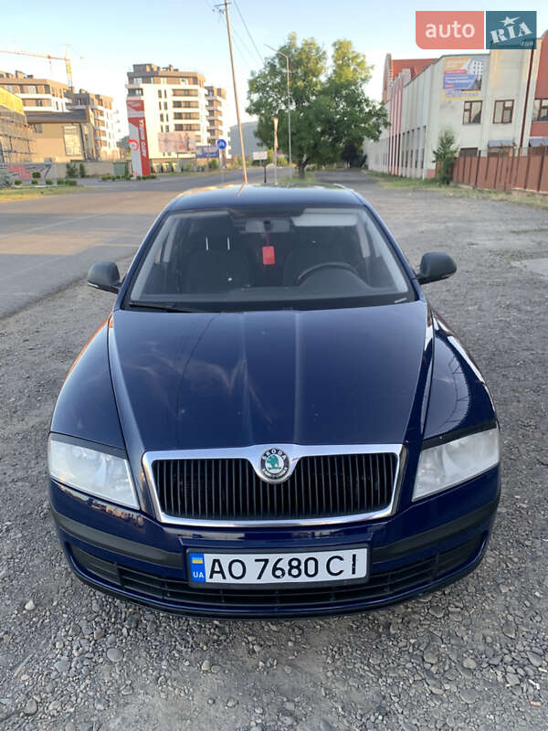 Лифтбек Skoda Octavia 2011 в Хусте