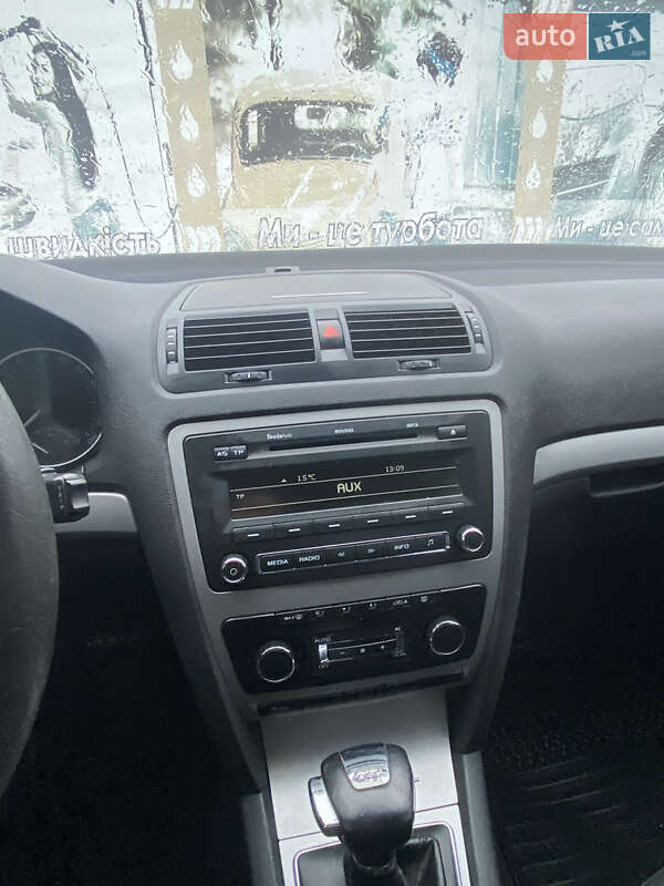 Ліфтбек Skoda Octavia 2010 в Києві