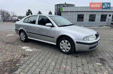 Ліфтбек Skoda Octavia 2004 в Чернівцях