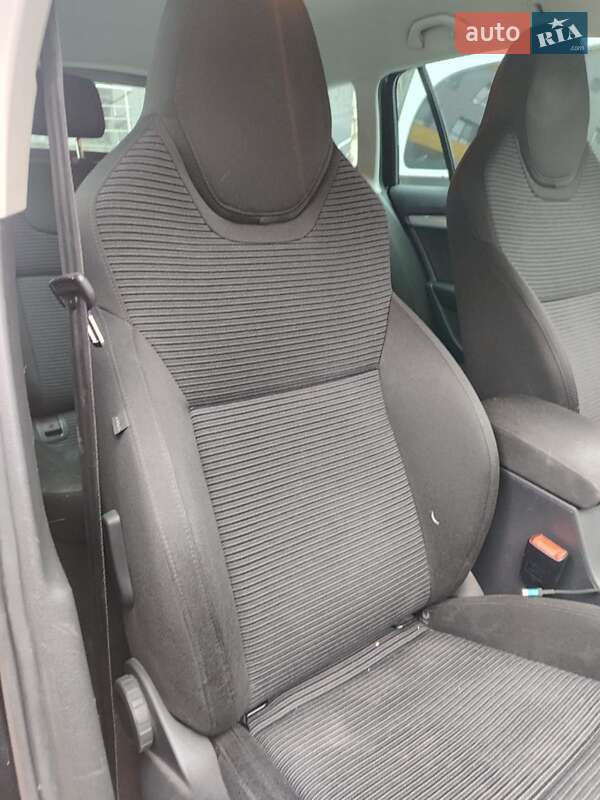 Универсал Skoda Octavia 2015 в Киеве фото 18 Универсал Skoda Octavia 2015 в Киеве