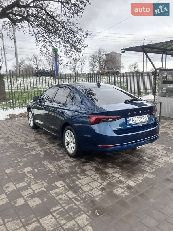 Ліфтбек Skoda Octavia 2021 в Кривому Розі
