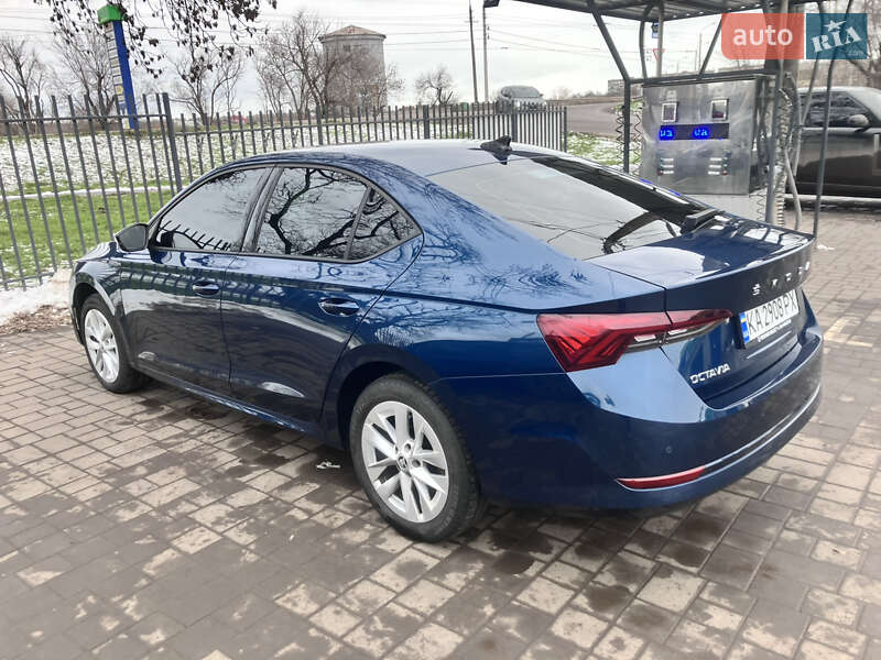 Ліфтбек Skoda Octavia 2021 в Кривому Розі