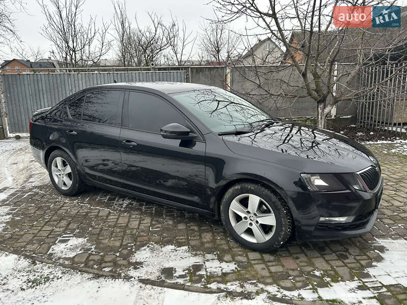 Ліфтбек Skoda Octavia 2017 в Тернополі