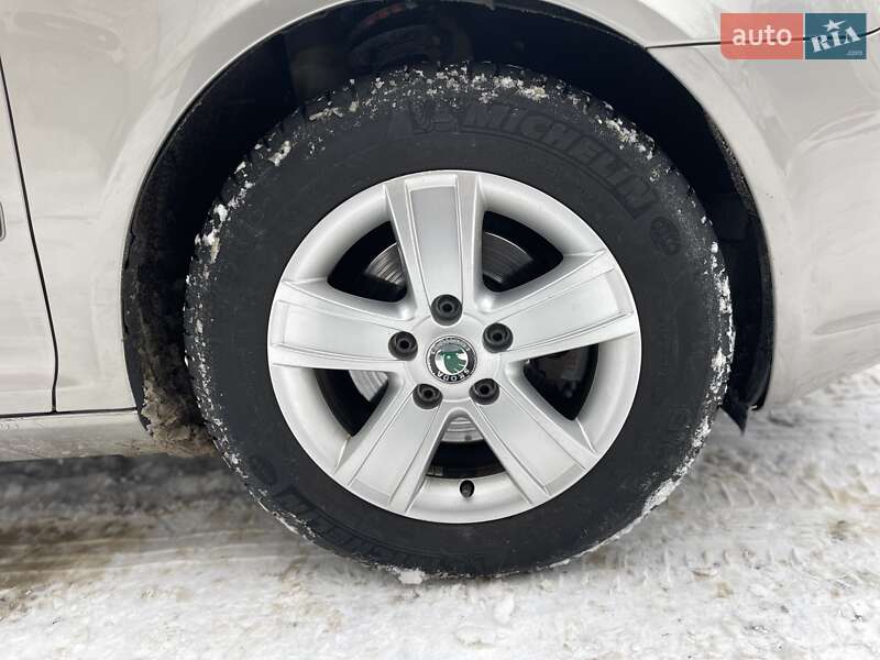Універсал Skoda Octavia 2010 в Сумах фото 69 Універсал Skoda Octavia 2010 в Сумах