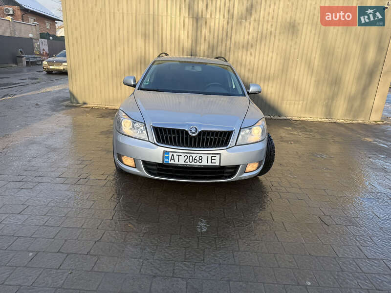 Универсал Skoda Octavia 2010 в Ивано-Франковске