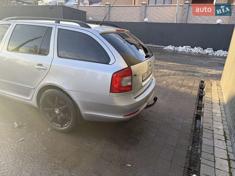 Универсал Skoda Octavia 2010 в Ивано-Франковске