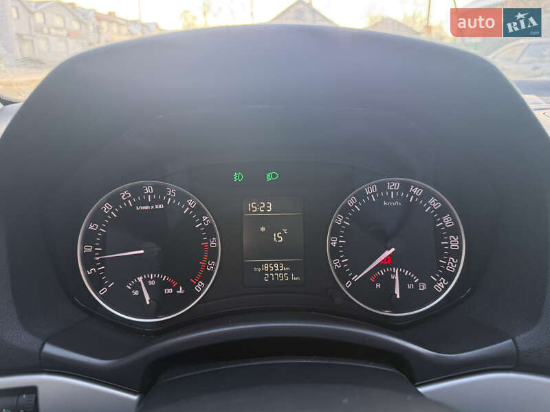 Универсал Skoda Octavia 2010 в Ивано-Франковске