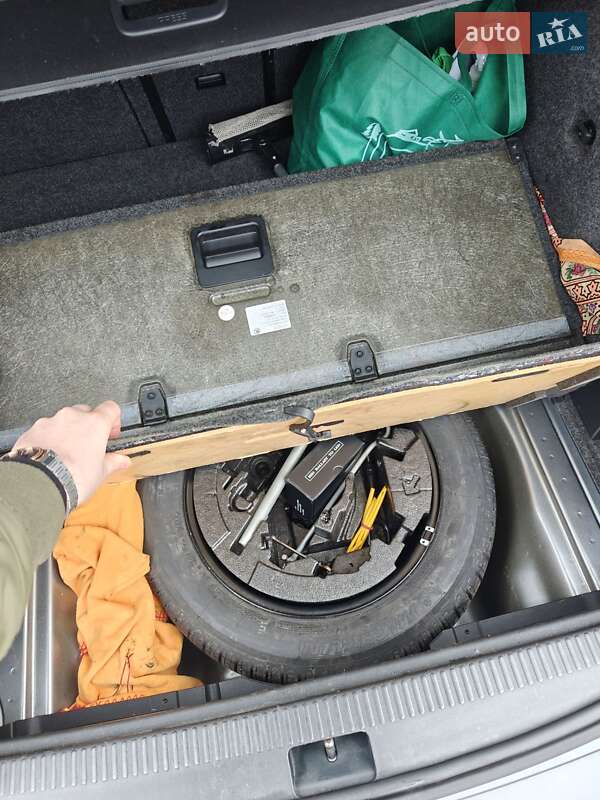 Универсал Skoda Octavia 2013 в Коростене