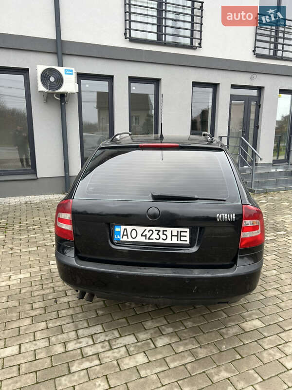Універсал Skoda Octavia 2005 в Ужгороді