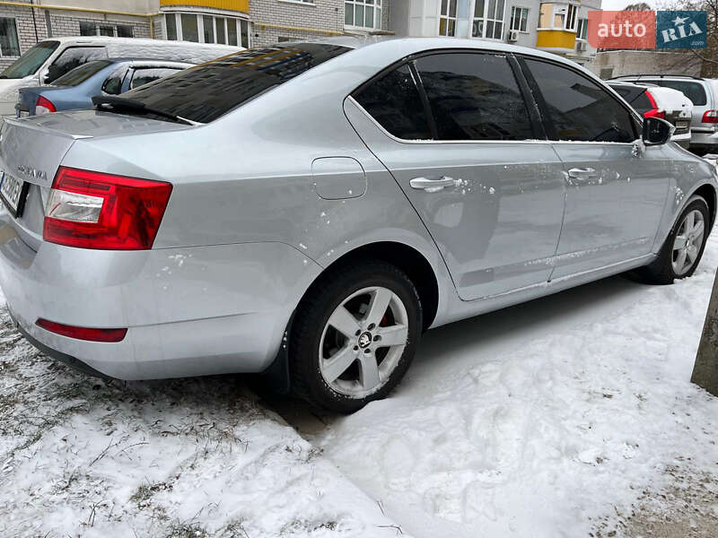 Лифтбек Skoda Octavia 2013 в Чернигове фото 5 Лифтбек Skoda Octavia 2013 в Чернигове