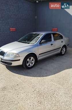 Ліфтбек Skoda Octavia 2012 в Каневі