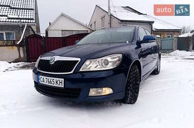 Лифтбек Skoda Octavia 2009 в Черкассах