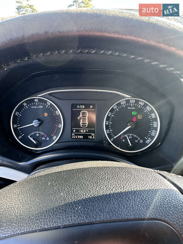 Универсал Skoda Octavia 2010 в Староконстантинове