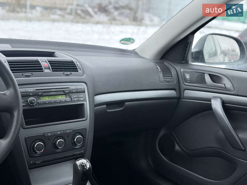 Универсал Skoda Octavia 2011 в Березане