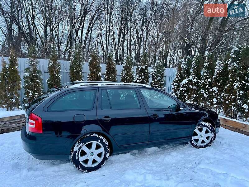 Универсал Skoda Octavia 2008 в Полтаве