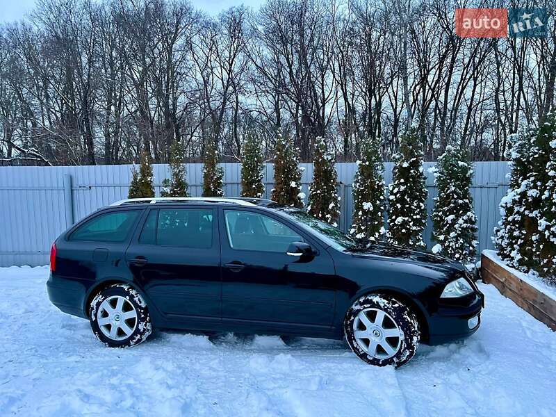 Универсал Skoda Octavia 2008 в Полтаве