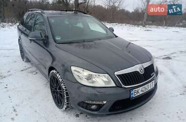 Универсал Skoda Octavia 2010 в Дубно