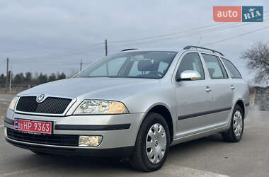 Универсал Skoda Octavia 2006 в Рокитном