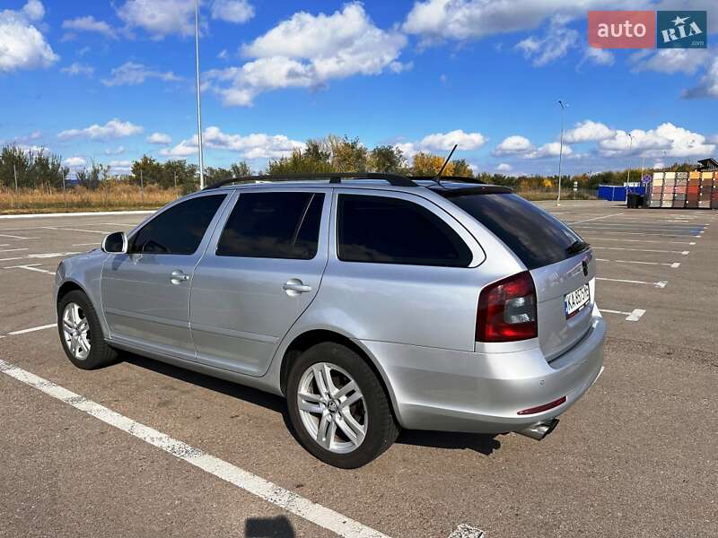 Універсал Skoda Octavia 2011 в Запоріжжі