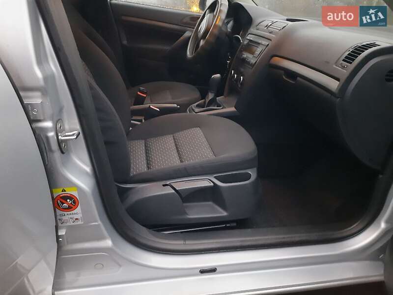 Универсал Skoda Octavia 2009 в Шепетовке