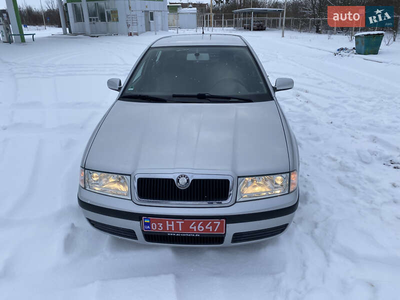 Лифтбек Skoda Octavia 2005 в Ахтырке
