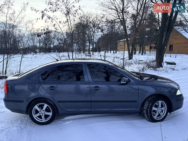 Лифтбек Skoda Octavia 2006 в Глобине