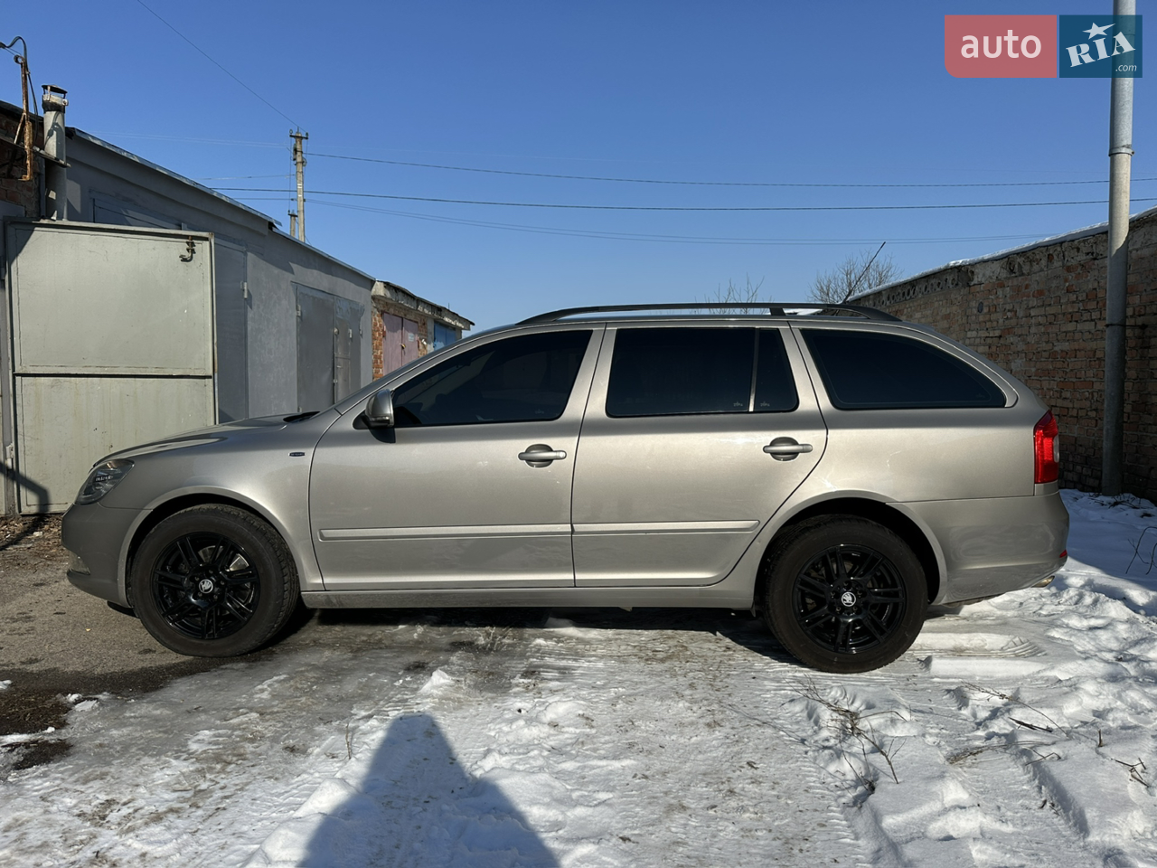 2010 Skoda Octavia - мініатюра 19