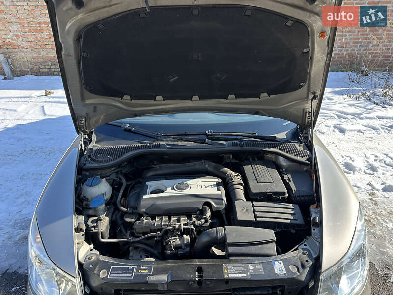 Универсал Skoda Octavia 2009 в Полтаве