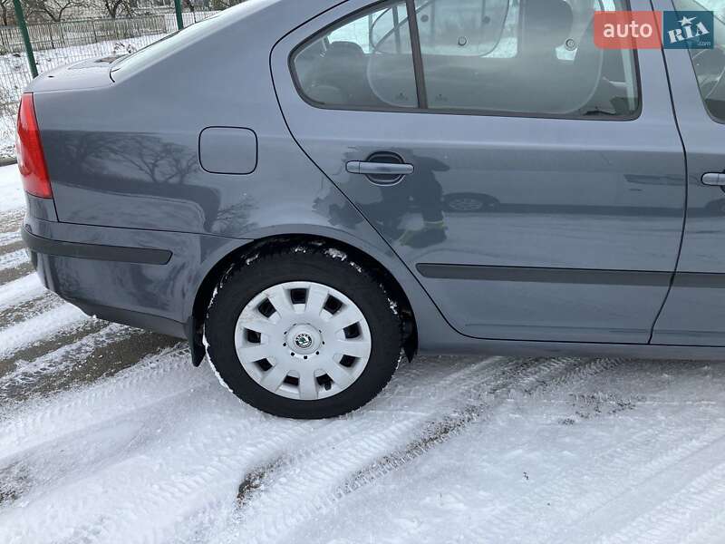 Лифтбек Skoda Octavia 2007 в Сквире