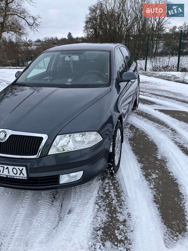 Лифтбек Skoda Octavia 2007 в Сквире