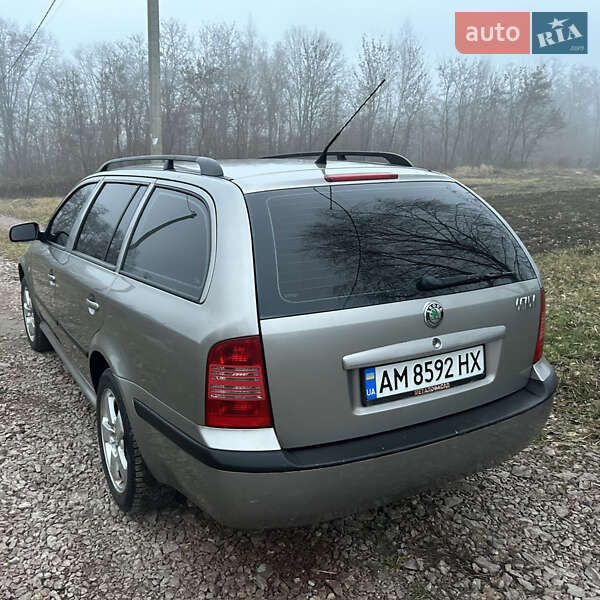 Універсал Skoda Octavia 2007 в Житомирі