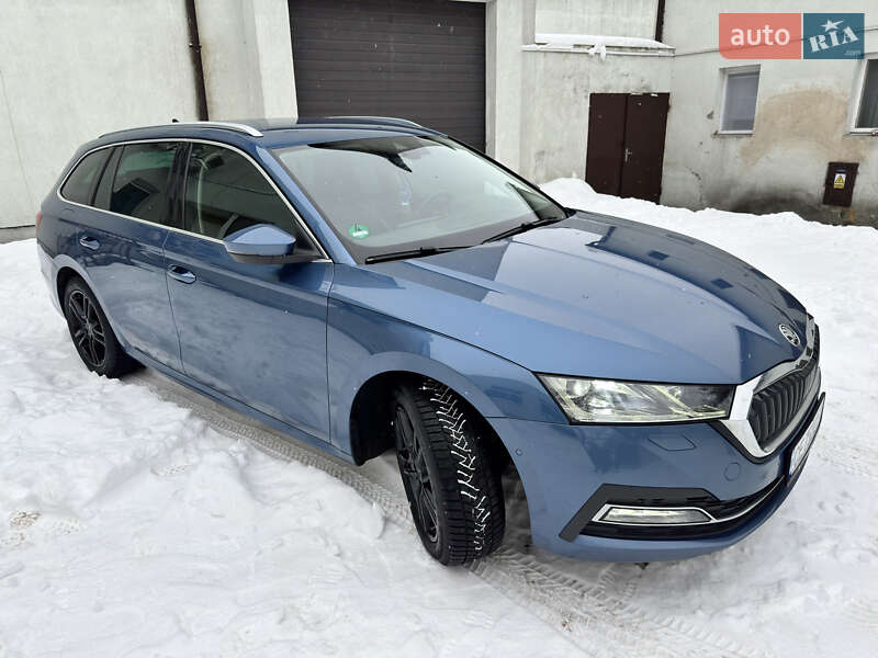 Універсал Skoda Octavia 2020 в Чернівцях